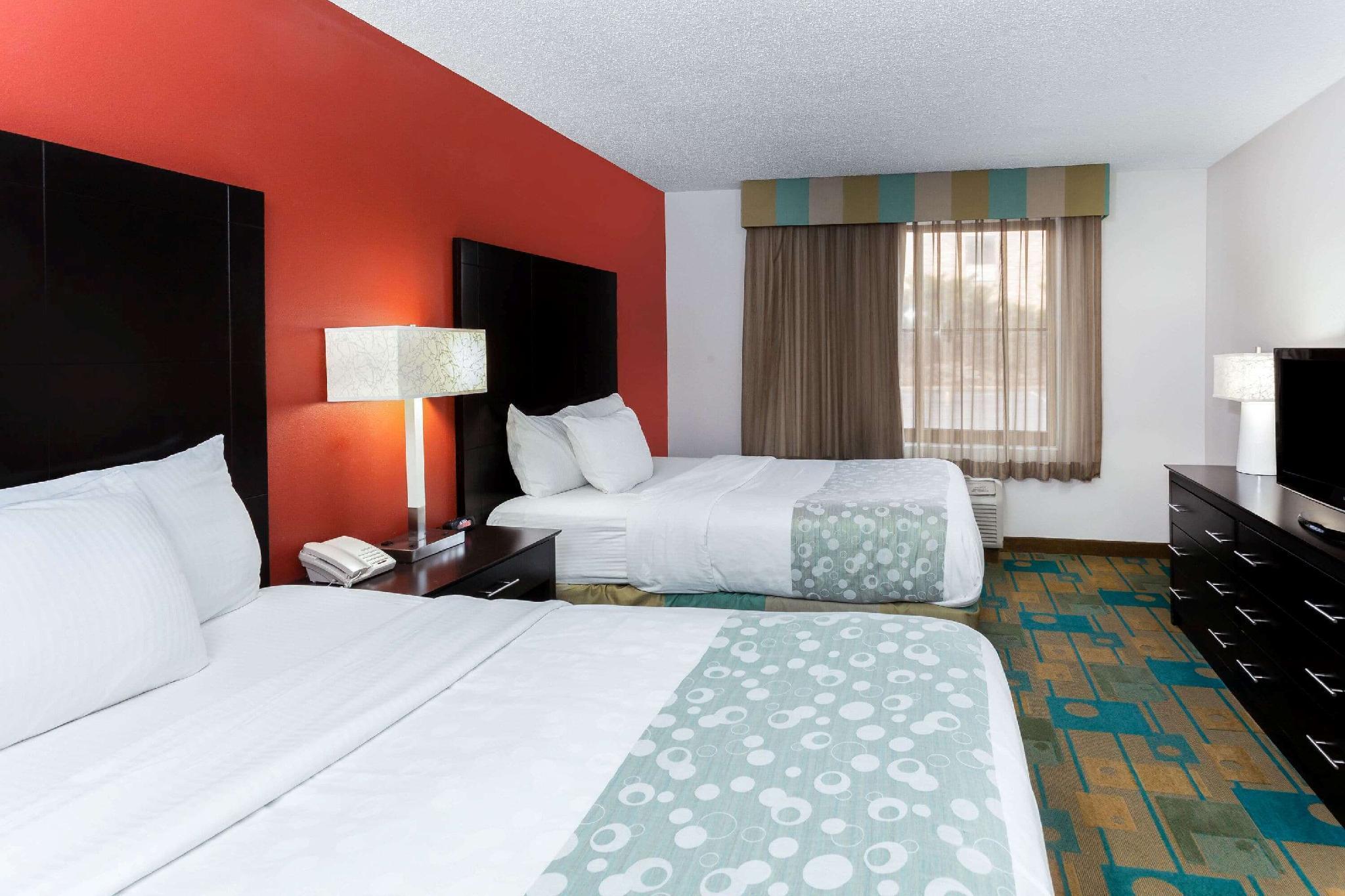 La Quinta By Wyndham Milwaukee Bayshore Area Glendale Exteriör bild